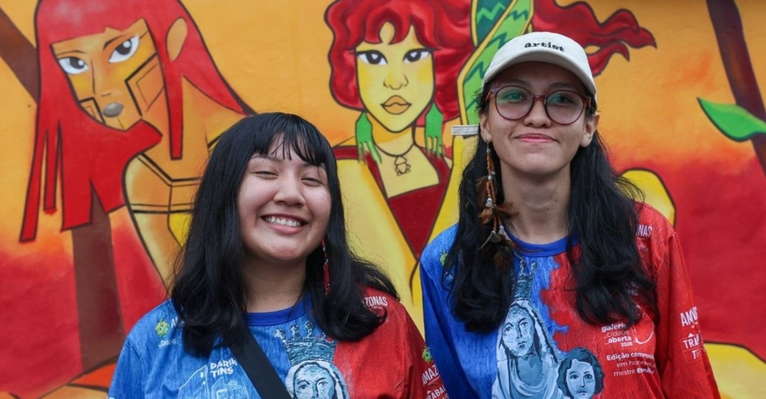 Em Parintins, artistas transformam muros em memória viva com histórias, valorização cultural e identidade amazônica
